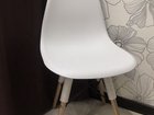 Новый стул Eames