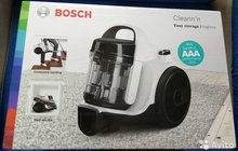 Новый безмешковый пылесос Bosch BGS 5A225