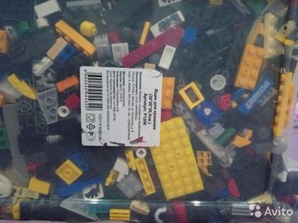 Большой контейнер деталей аналога Лего,  Контейнер размером 38 на 26 см,  Очень много деталей,  Отдам вместе с контейнером,  Цена 1200,  ЦентрСостояние: Б/у в Чебоксарах