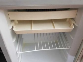 Мини холодильник Морозко в отличном состоянии,  Доставка в Чебоксарах