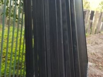 Ограда из профильной трубы высота 2м ширина 3м  5 пролетов окрашена в чёрный цвет,  Цена за один пролёт в Чебоксарах
