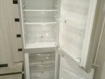 холодильник самсунг, отличное состояние, габариты: высота 155, глубина 50, ширина 45 в Ярославле