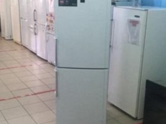 Холодильник HOTPOINT ARISTON                            Высота-180Ширина- 60Глубина - 60Арт,  36, 4холодильники от 3000 рублей, стиральные машины, плиты, варочные в Кирове