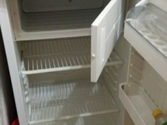 отличный холодильник состояние нового работает бесшумно  чистый без запаха отличный вариант для съемной квартиры или дачиСостояние: Б/у в Курске