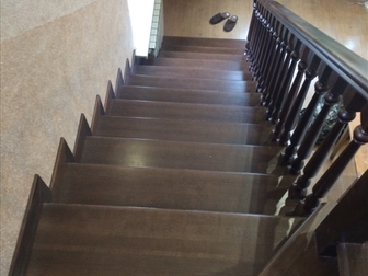 Смотреть изображение  Лестница с разворотом на 180 градусов, с забежными ступенями от производителя 46464095 в Москве