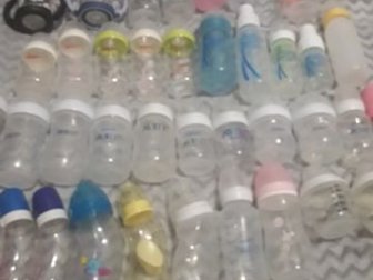 Детские бутылочки б/у и много новых разных фирм есть стеклянные  пластиковые, цена от 100 до 250 рублейСостояние: Новый в Москве