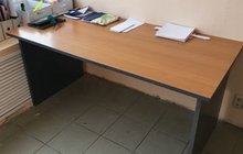 Продам стол письменный