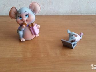 большая мышка - копилка,  За две  игрушки - 100 рублей, Состояние: Новый в Находке