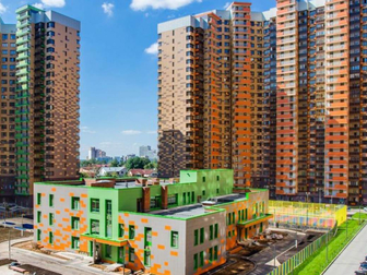 Квартиру реализует отдел вторичной недвижимости ГК ФСК,  Продается трехкомнатная квартира без отделки в прекрасном ЖК Сколковский, в первом корпусе, который расположен в Одинцово