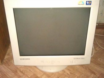 Просмотреть фото  Продаю монитор Samsung 17 33836061 в Рубцовске