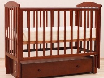 Кроватка для новорождённых Лель,  Кроватка маятник имеет классический дизайн, без декоров, не имеет острых углов, безопасна в эксплуатации, расстояние между рейками в Туле