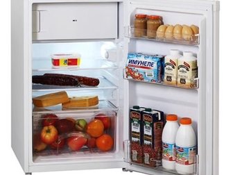 Холодильник однодверный Candy CCTOS502 – компактная модель, идеально подходит для установки в малогабаритных квартирах, на даче,     Практически новый-использовался в Твери