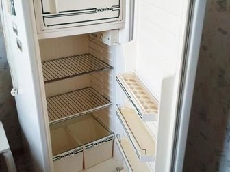 рабочий холодильник могу привезти , торг в Великом Новгороде