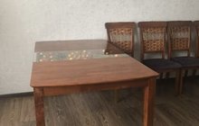 Продам обеденный стол и стулья